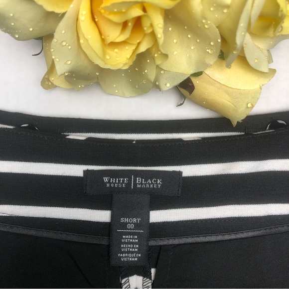 ⭐️NEW⭐️White House Black Market (WHBM) Classic Black & White Stripe Knit Short - Picture 9 of 11